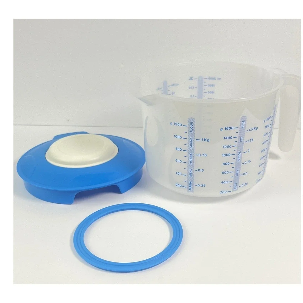 Tupperware EZ Mix N Store Pitcher 8 cup/2L Blue Measuring Pitcher NEW